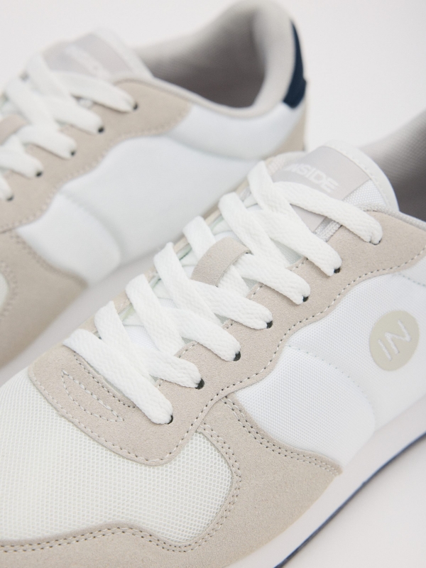 White casual low sneakers white detail view