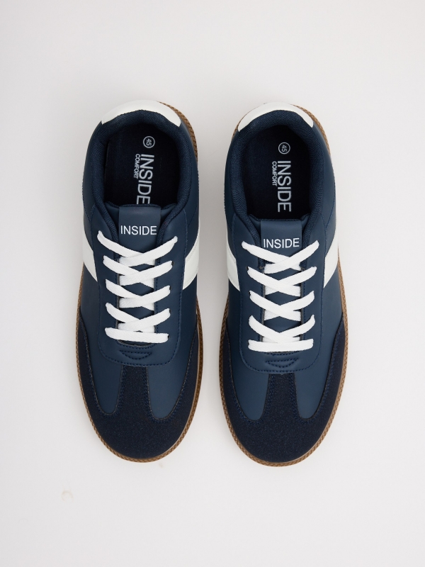 Blue retro low-top sneakers navy zenithal view