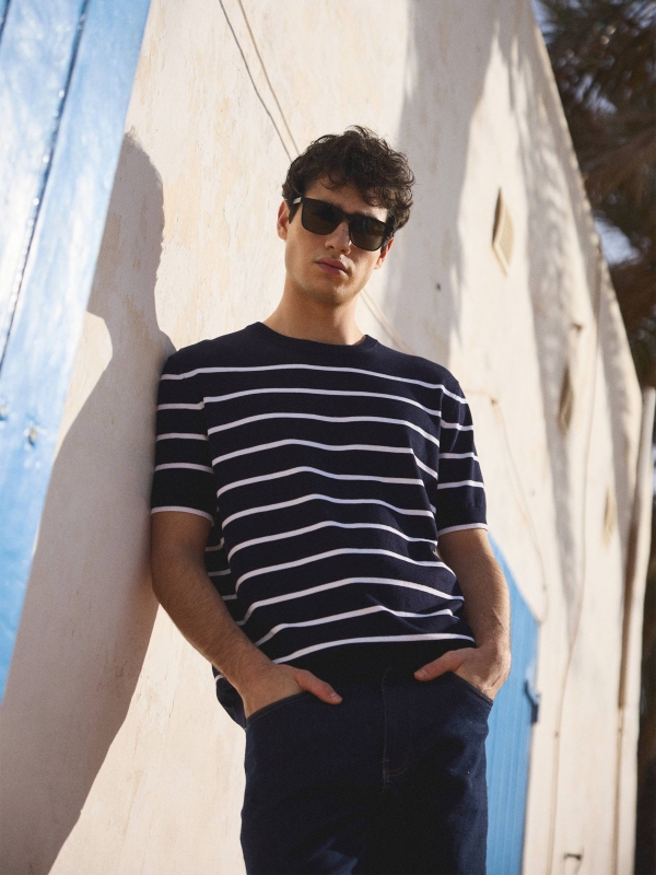  Short sleeve striped knit shirt navy