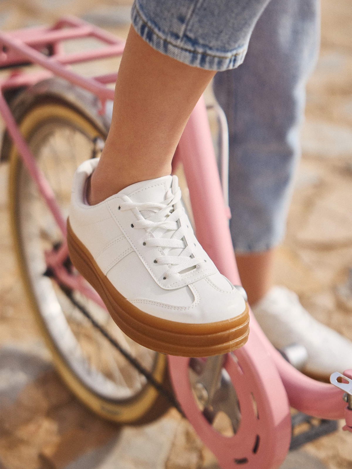 %New% Retro sneakers with platform white