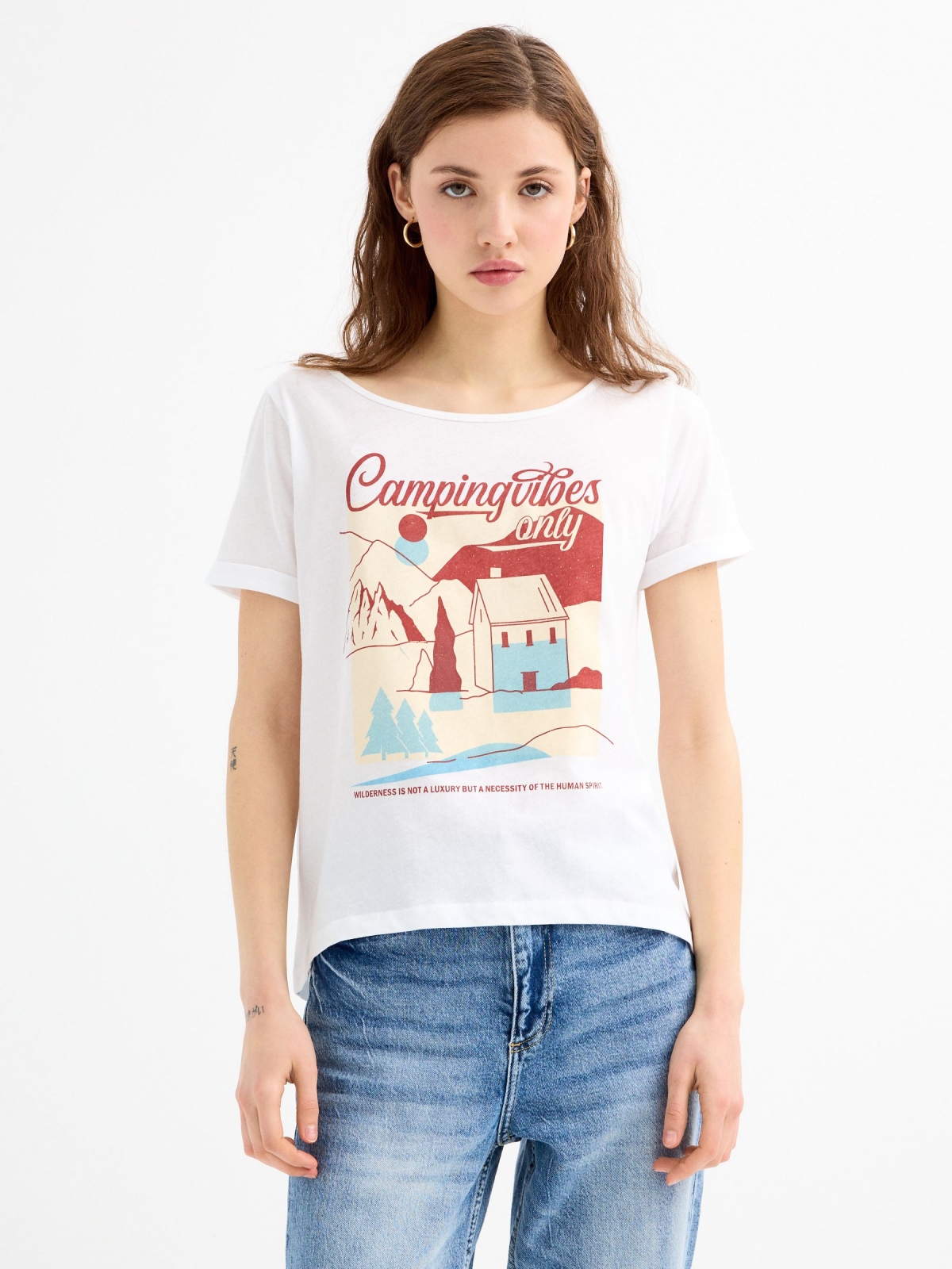 Camiseta de manga curta Camping vibes branco vista meia frontal