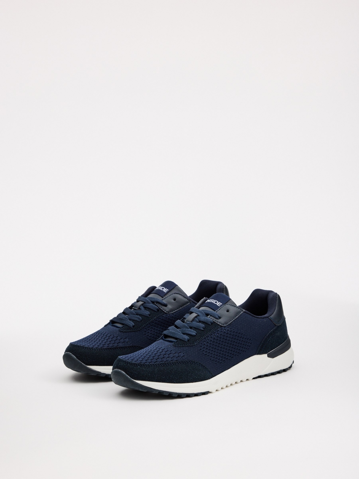 Dark blue casual running sneakers dark blue 45º front view