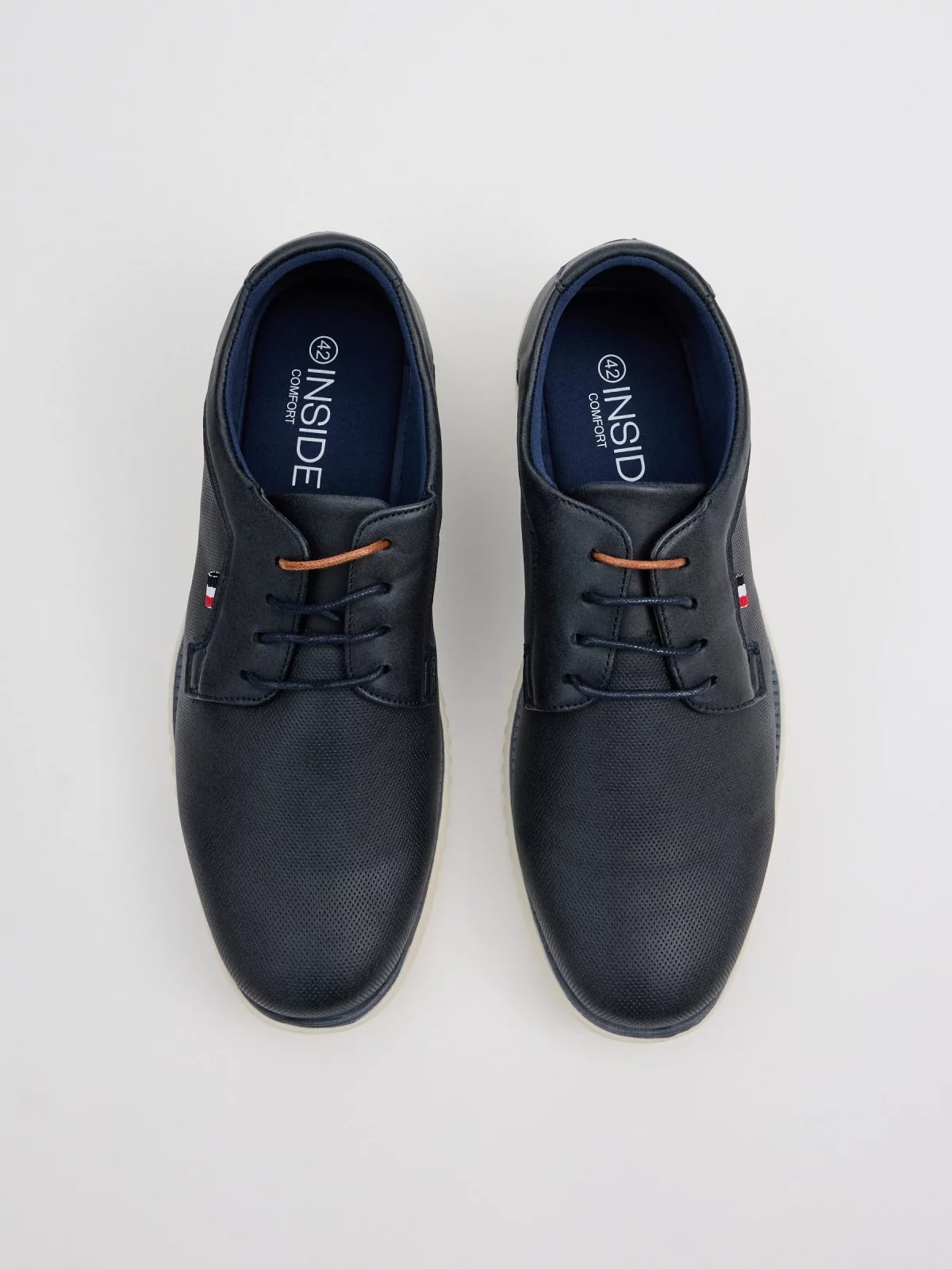 Navy blue blucher shoe navy zenithal view