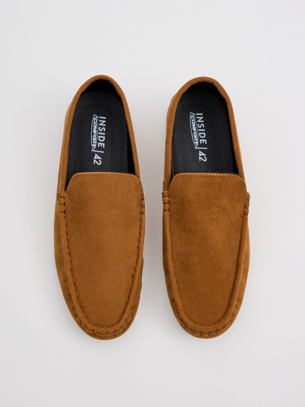 Light brown moccasins light brown zenithal view