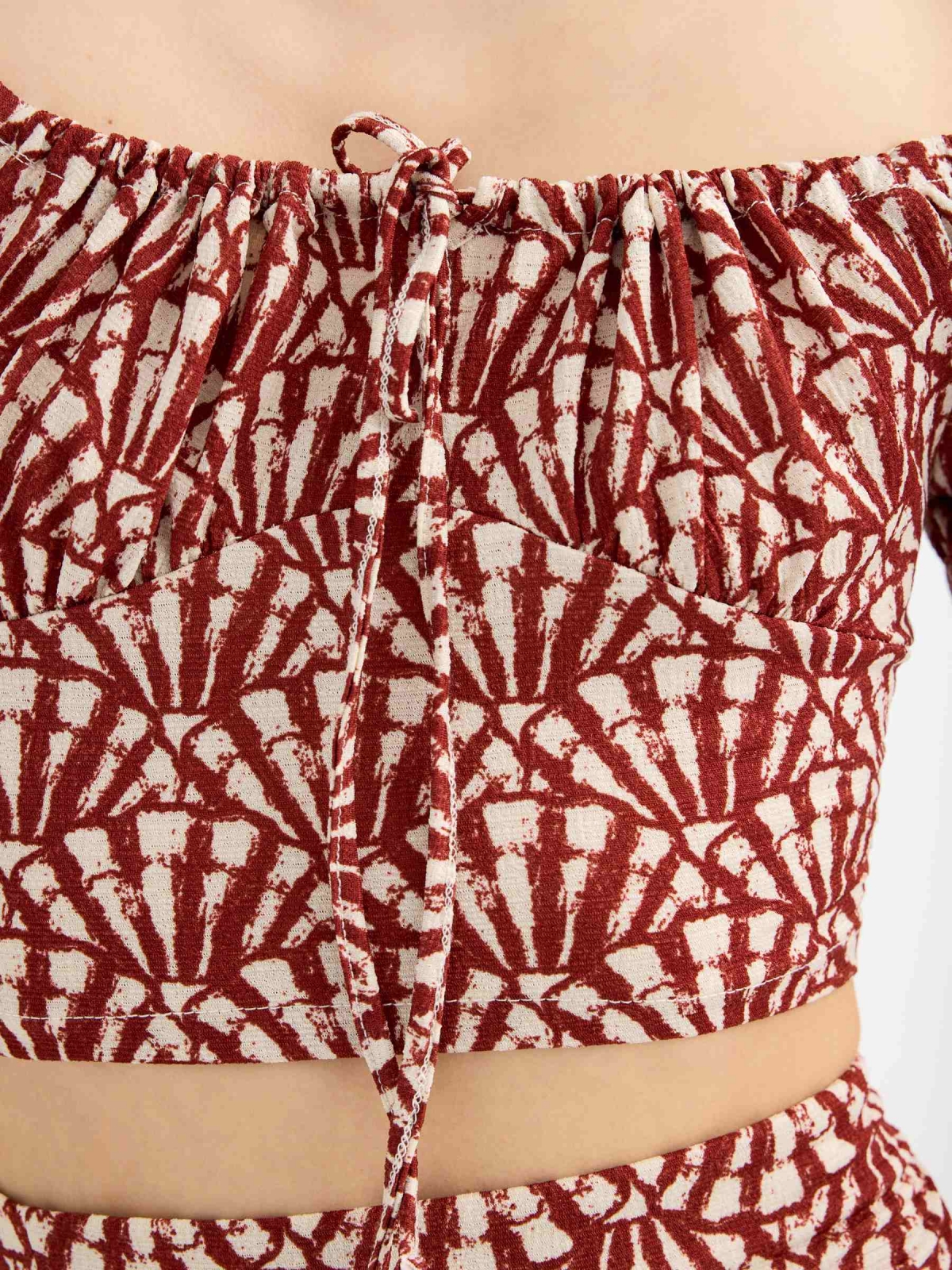 Printed tank top sand detail view