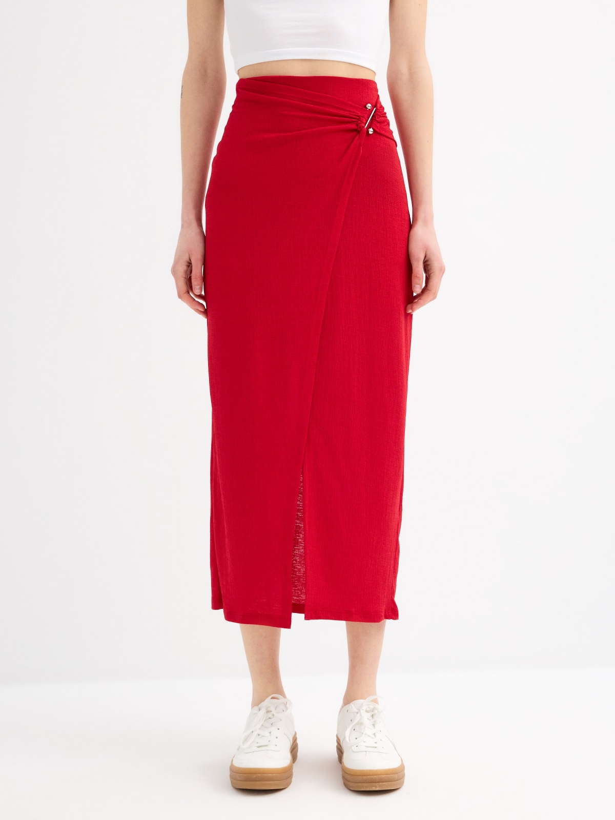 Midi skirt with ruching and slit carmine middle back view