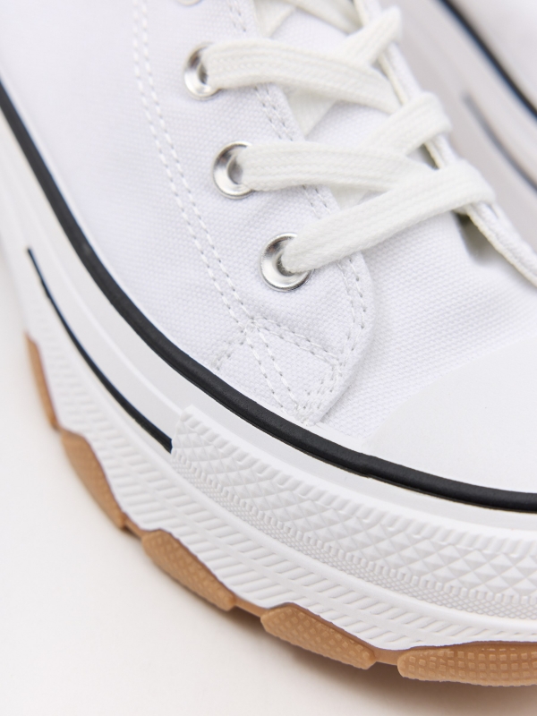 Canvas platform boot white detail view