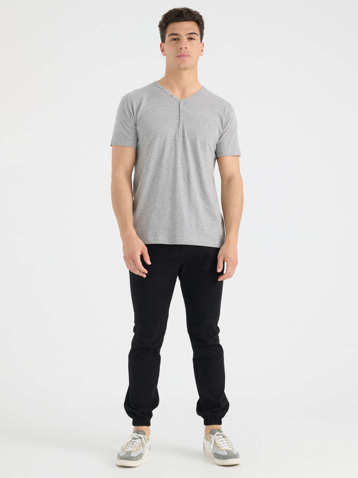 Basic T-shirt with baker's collar medium melange general front view