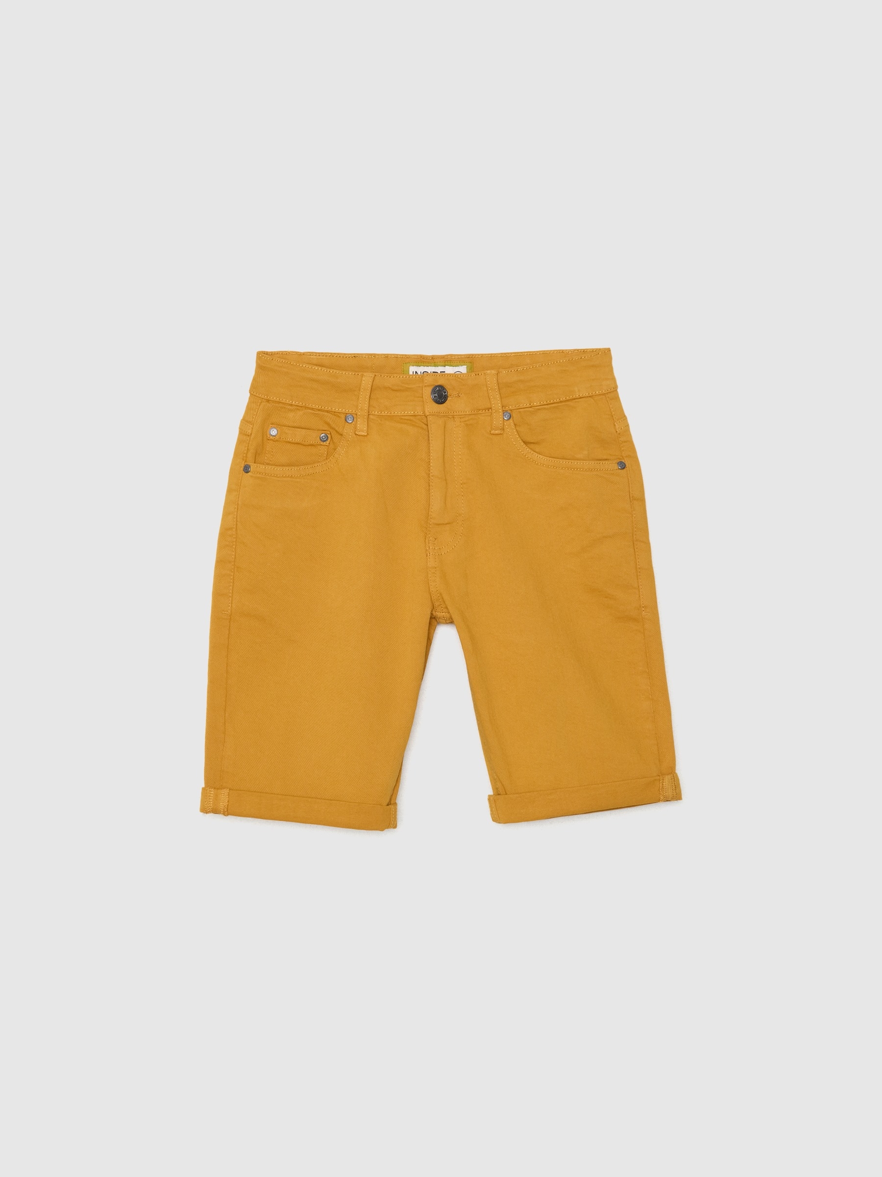 Bermuda denim color amarillo vista media frontal