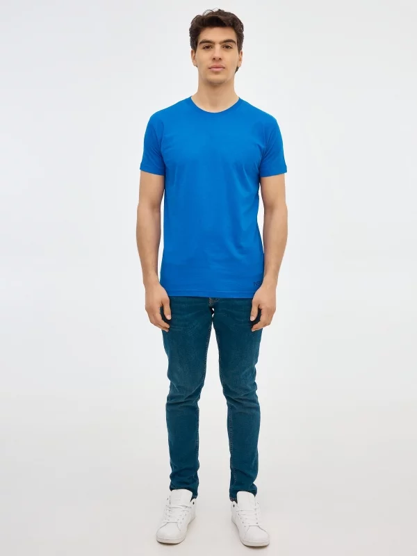 Camiseta básica manga corta azul eléctrico vista general frontal