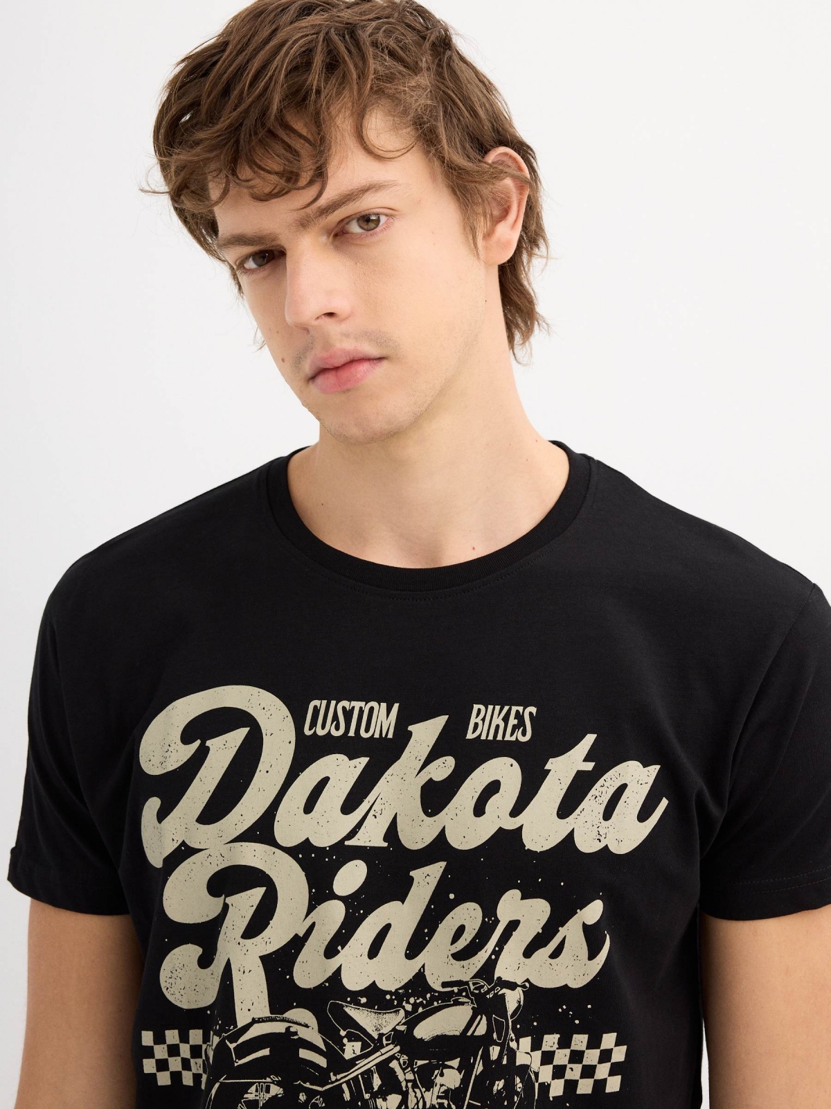 Dakota riders short sleeve t-shirt black detail view