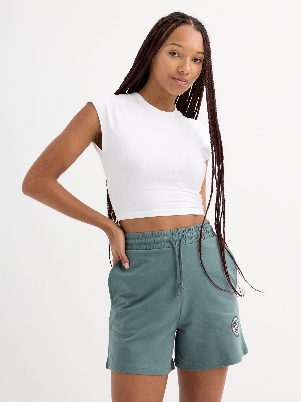 Waves fleece shorts bluish gray middle front view