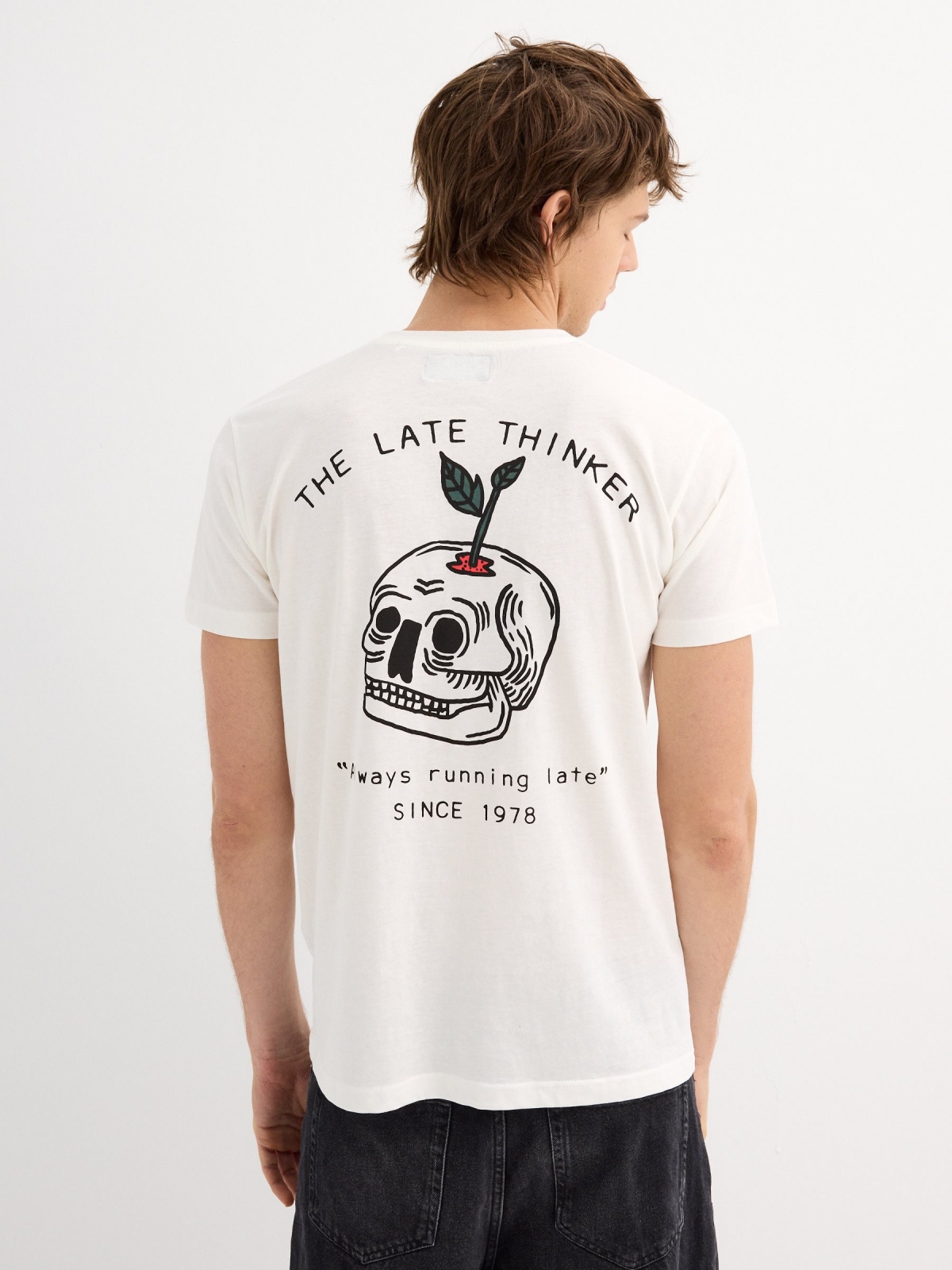 Camiseta de manga curta The late thinker off white vista meia traseira