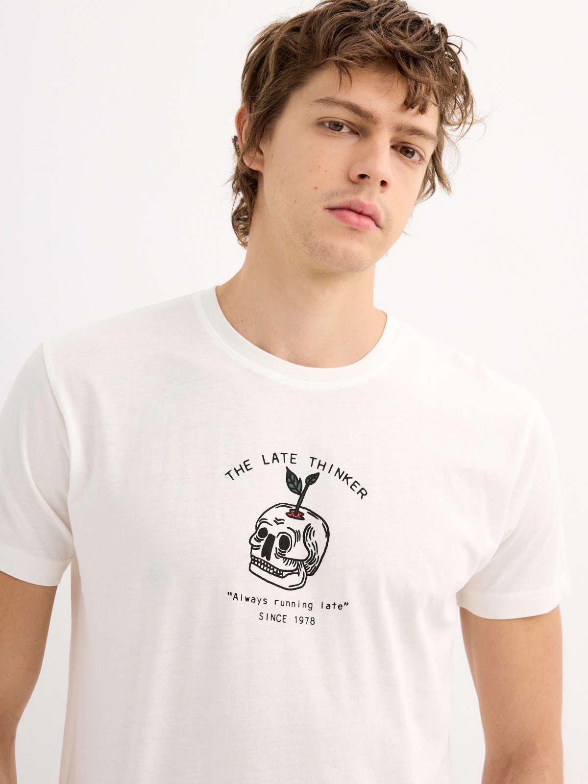 Camiseta de manga curta The late thinker off white vista detalhe