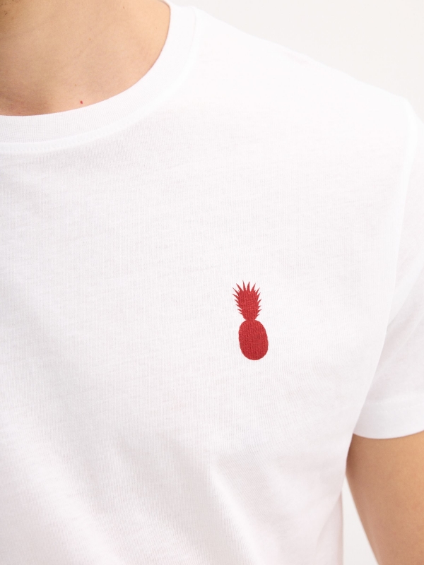 Short sleeve Pineapple t-shirt white detail view