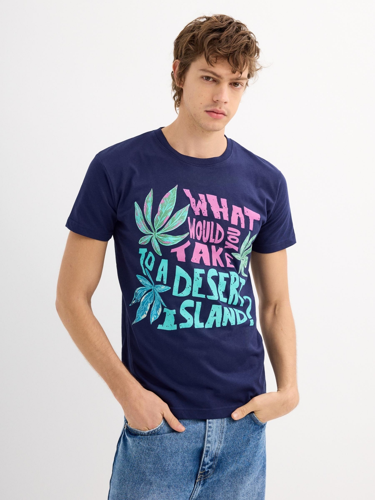 Camiseta manga corta Desert Island azul marino vista media frontal