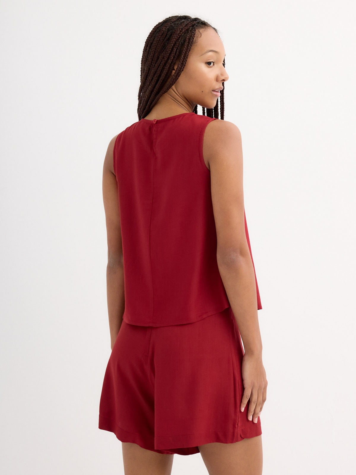 Sleeveless brick blouse brick red middle back view