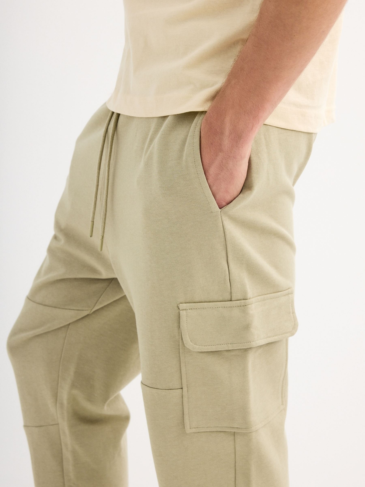 Fleece cargo jogger pants greyish green detail view