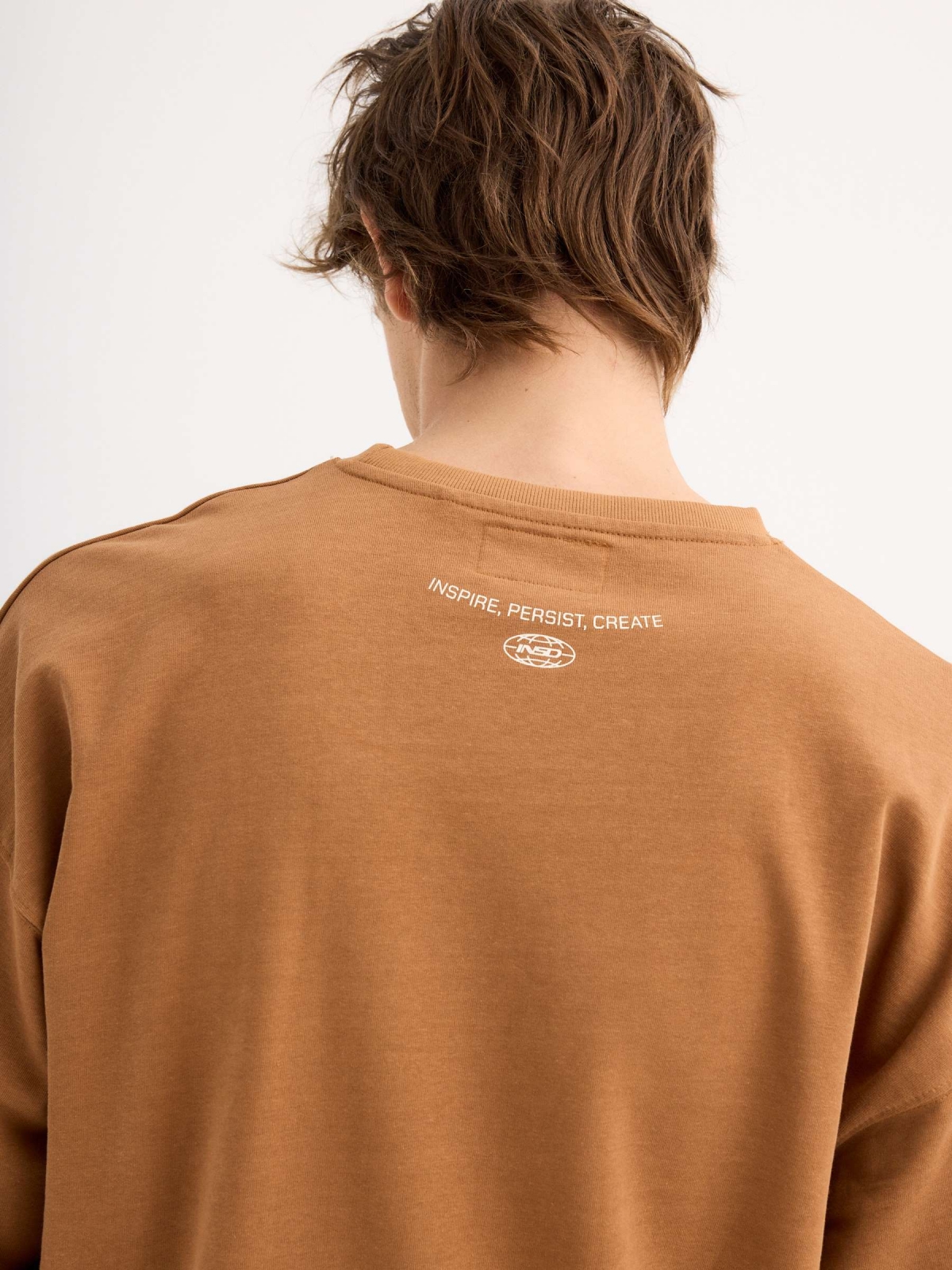 Sweatshirt without hood fleece light brown detail view