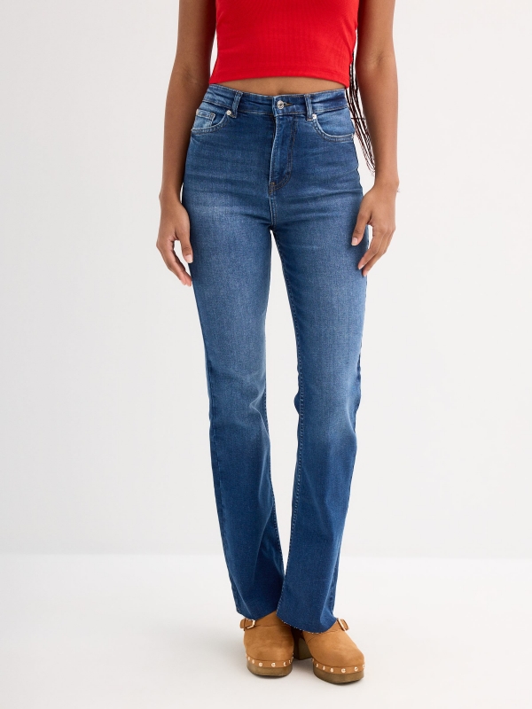 Dark blue flare jeans dark blue middle front view