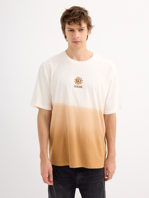 Short sleeve Haze t-shirt sand middle front view