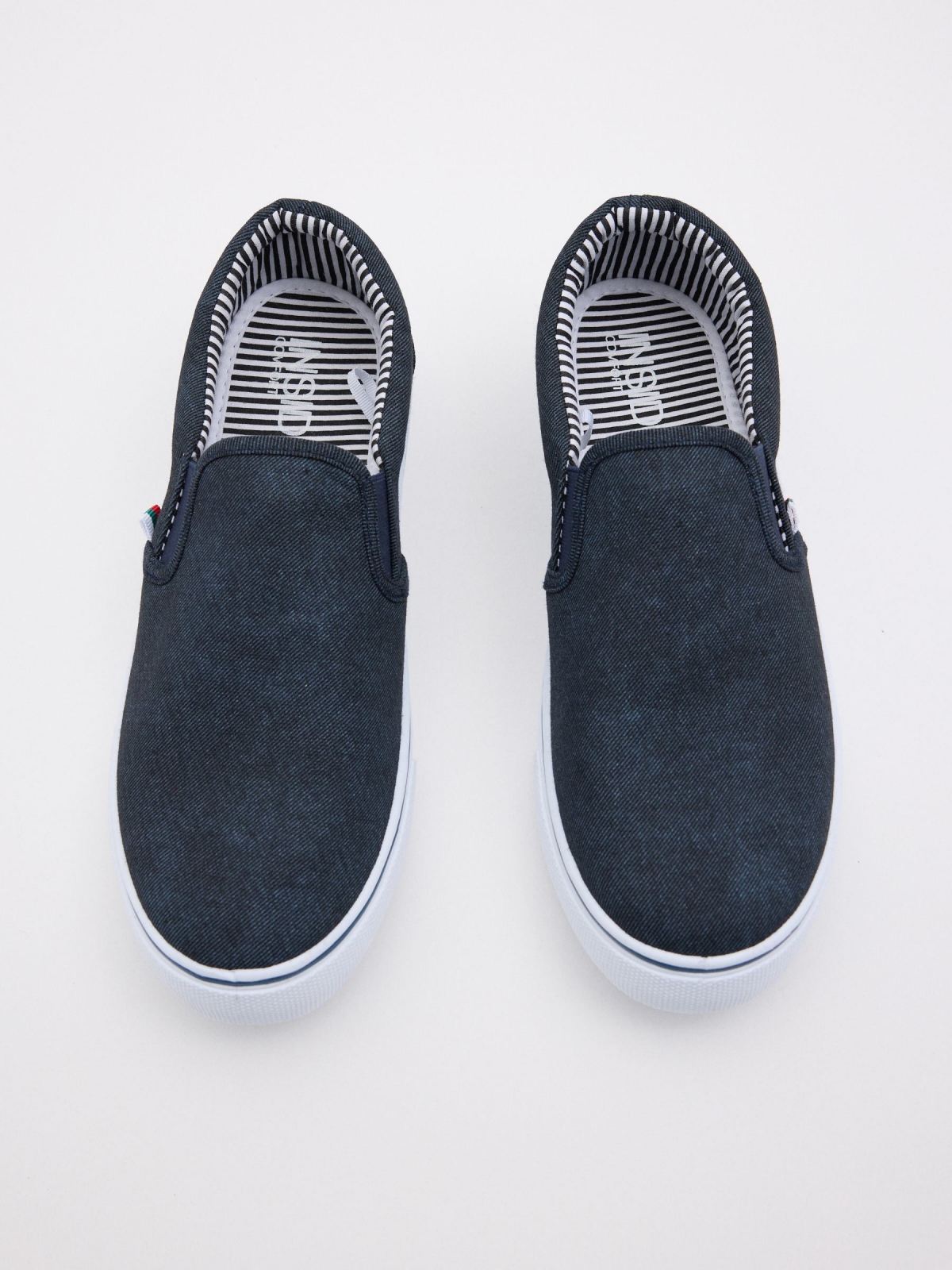 Canvas sneaker navy zenithal view