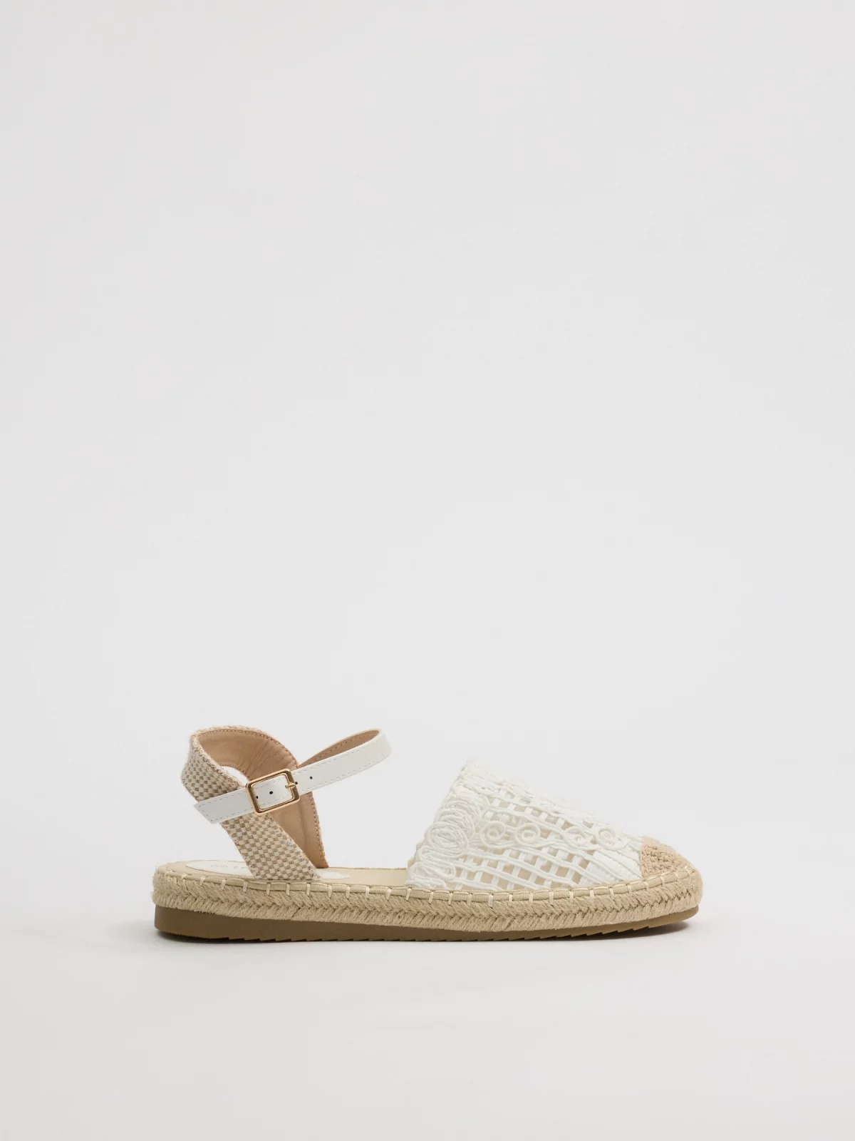 Sandalias punta cerrada yute marfil vista perfil