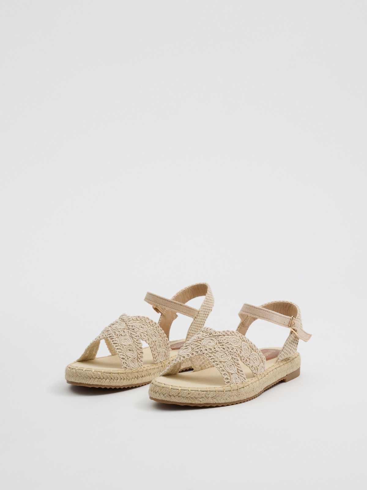 Jute sandals with crossed straps sand 45º front view