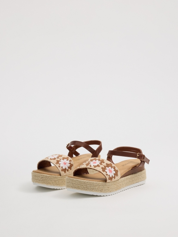 Crochet wedge sandals flowers sand 45º front view