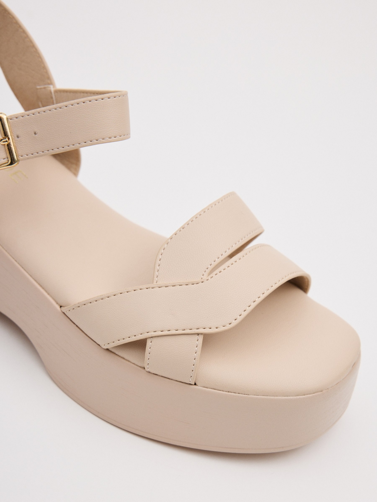 Platform strap sandals ivory detail view