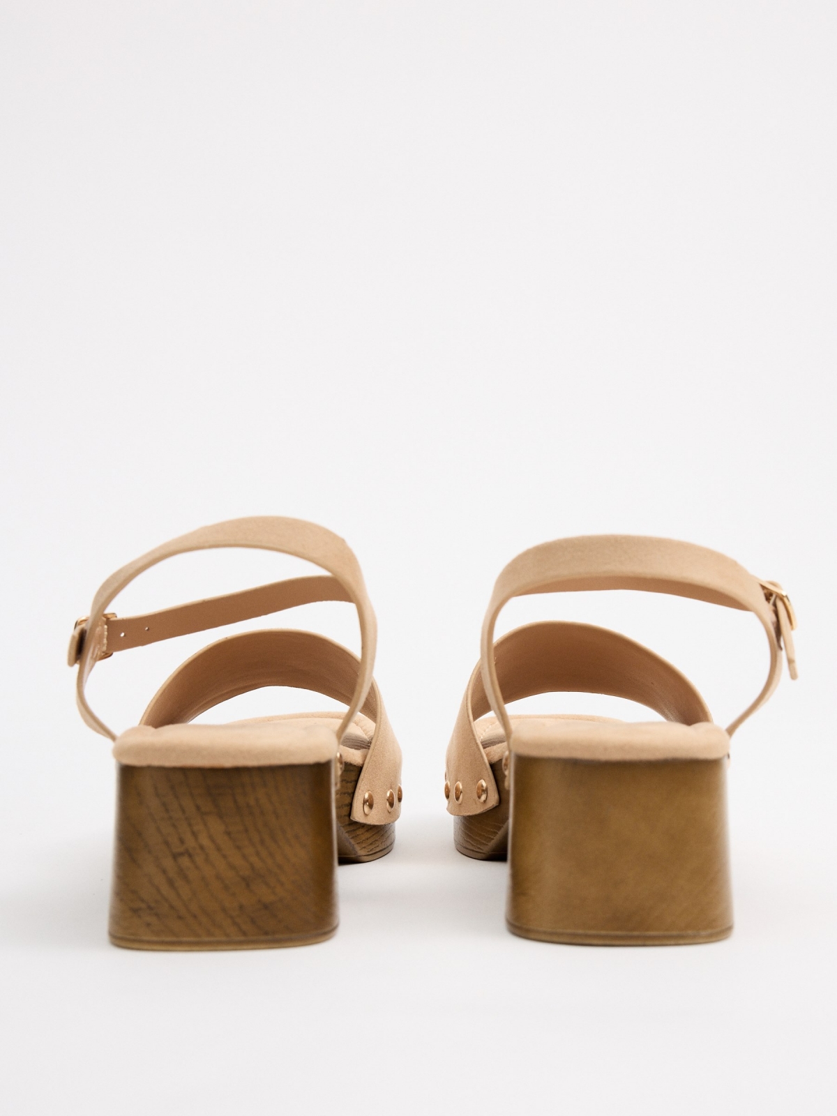 Square heel sandal sand sand detail view