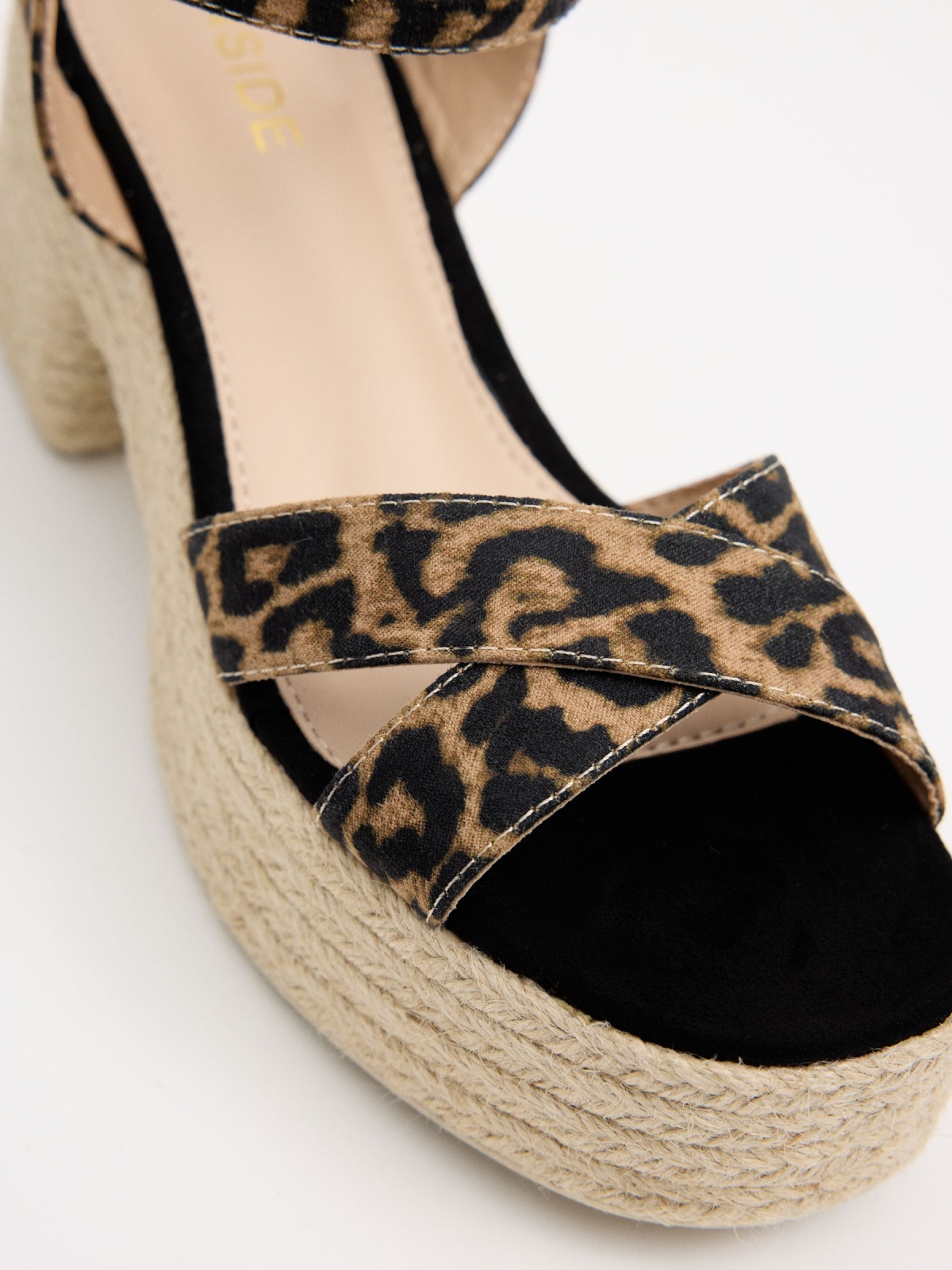 Leopard heel sandals black detail view