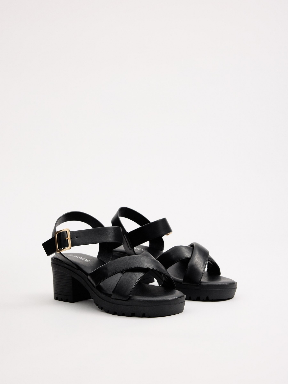 Cross-strap heeled sandals black 45º front view