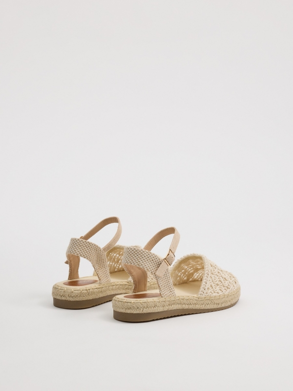 Sandalias yute bordada beige blanco roto vista trasera 45º