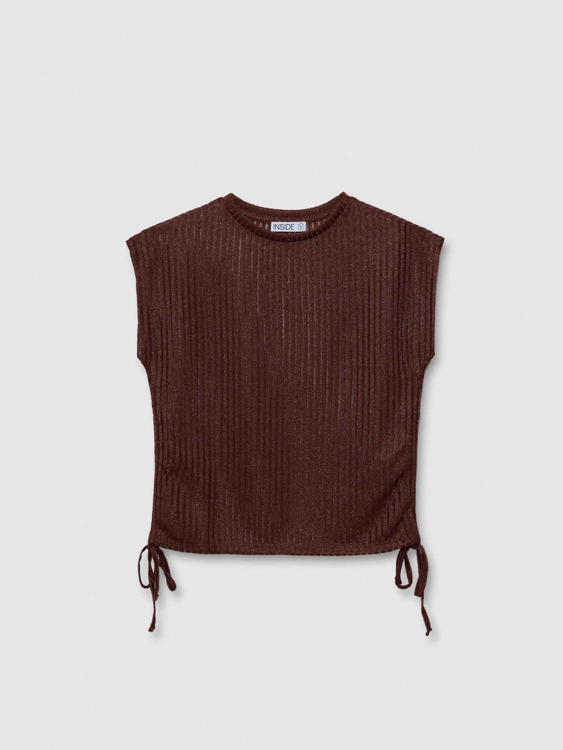 Sleeveless lurex t-shirt chocolate middle front view