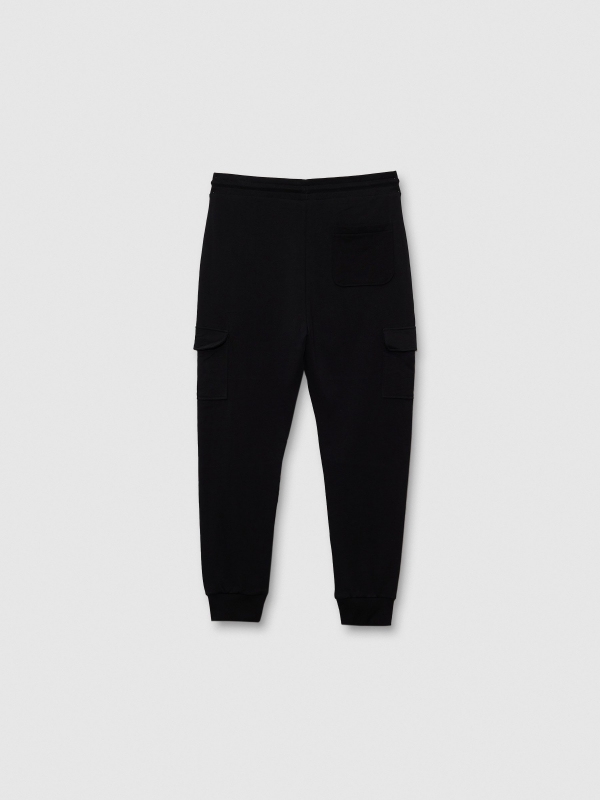 Pantalón jogger cargo felpa negro vista trasera