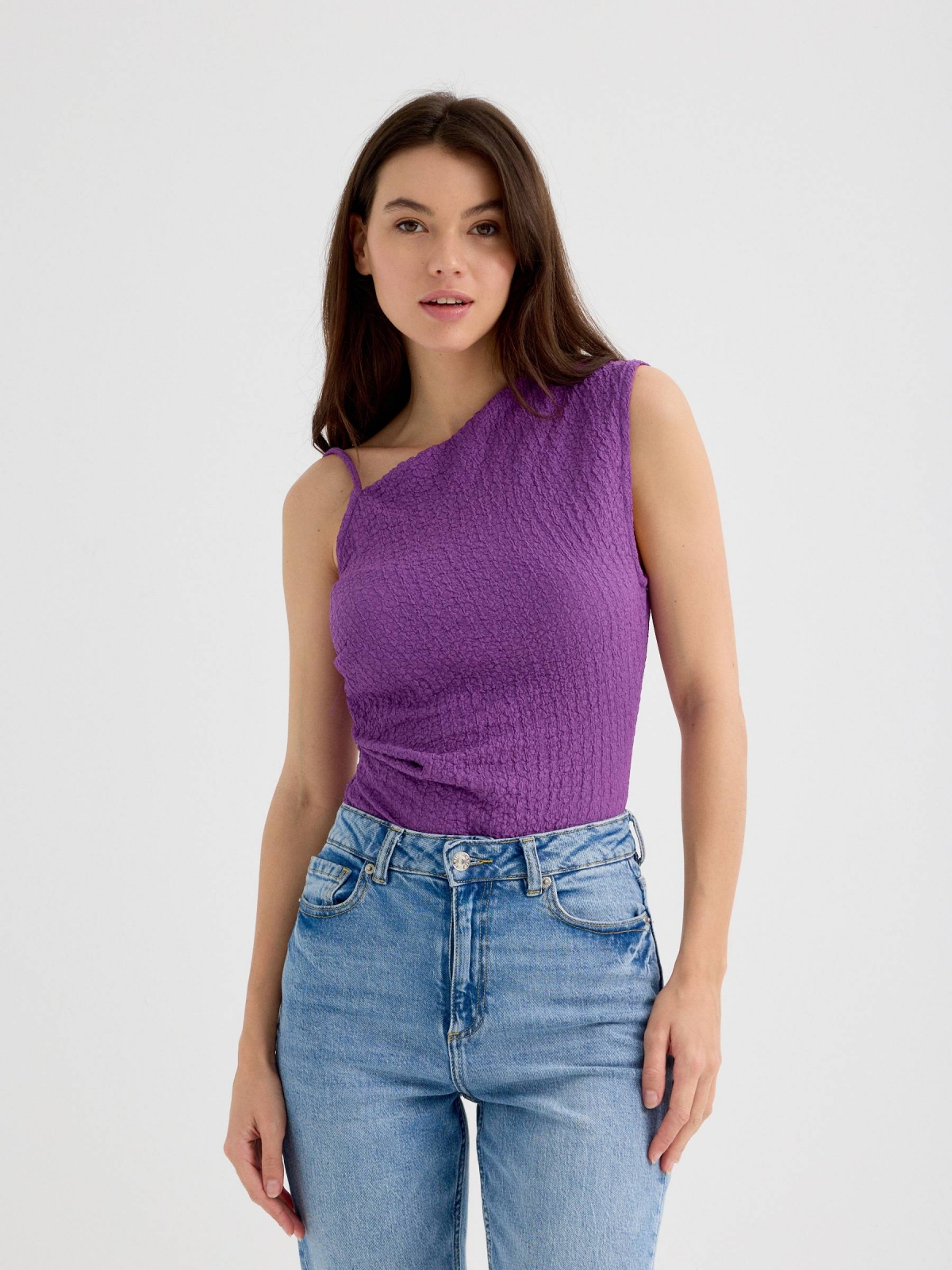 Asymmetric top with textured relief purple middle front view