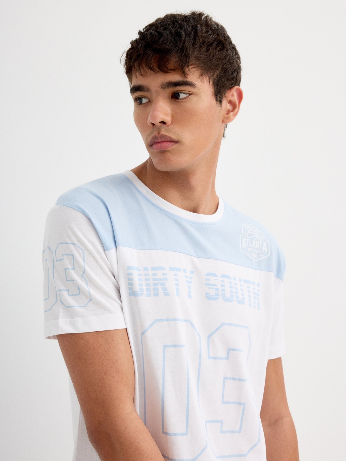 Short sleeve t-shirt 03 white detail view