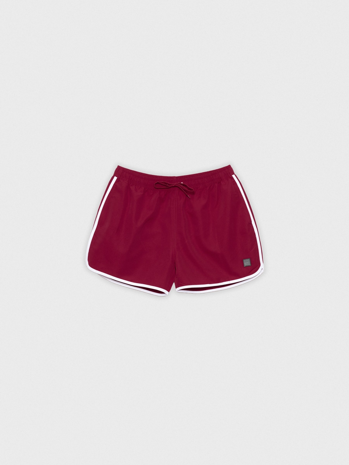 %Pto% Maiô curto com acabamento contrastante vermelho vista frontal