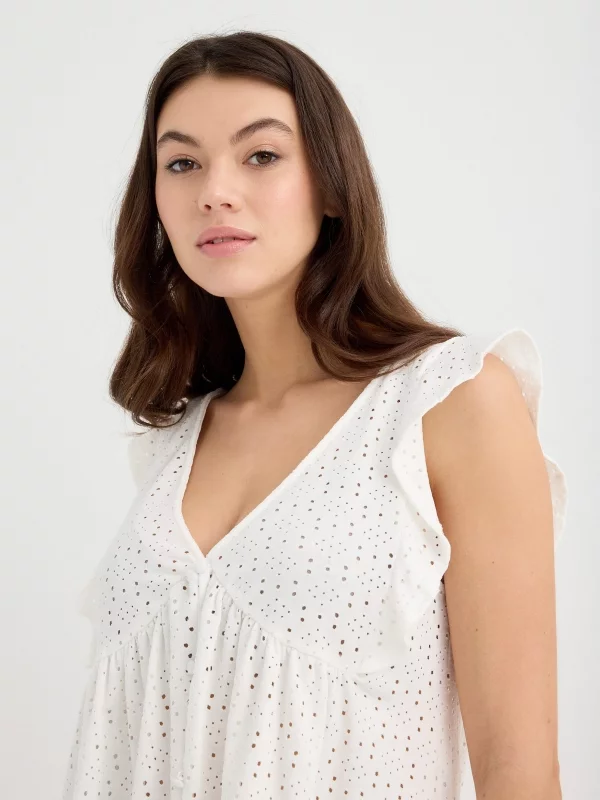 T-shirt with ruffled sleeves and eyelet detailing white detail view