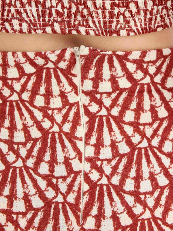 Saia midi estampada areia vista detalhe