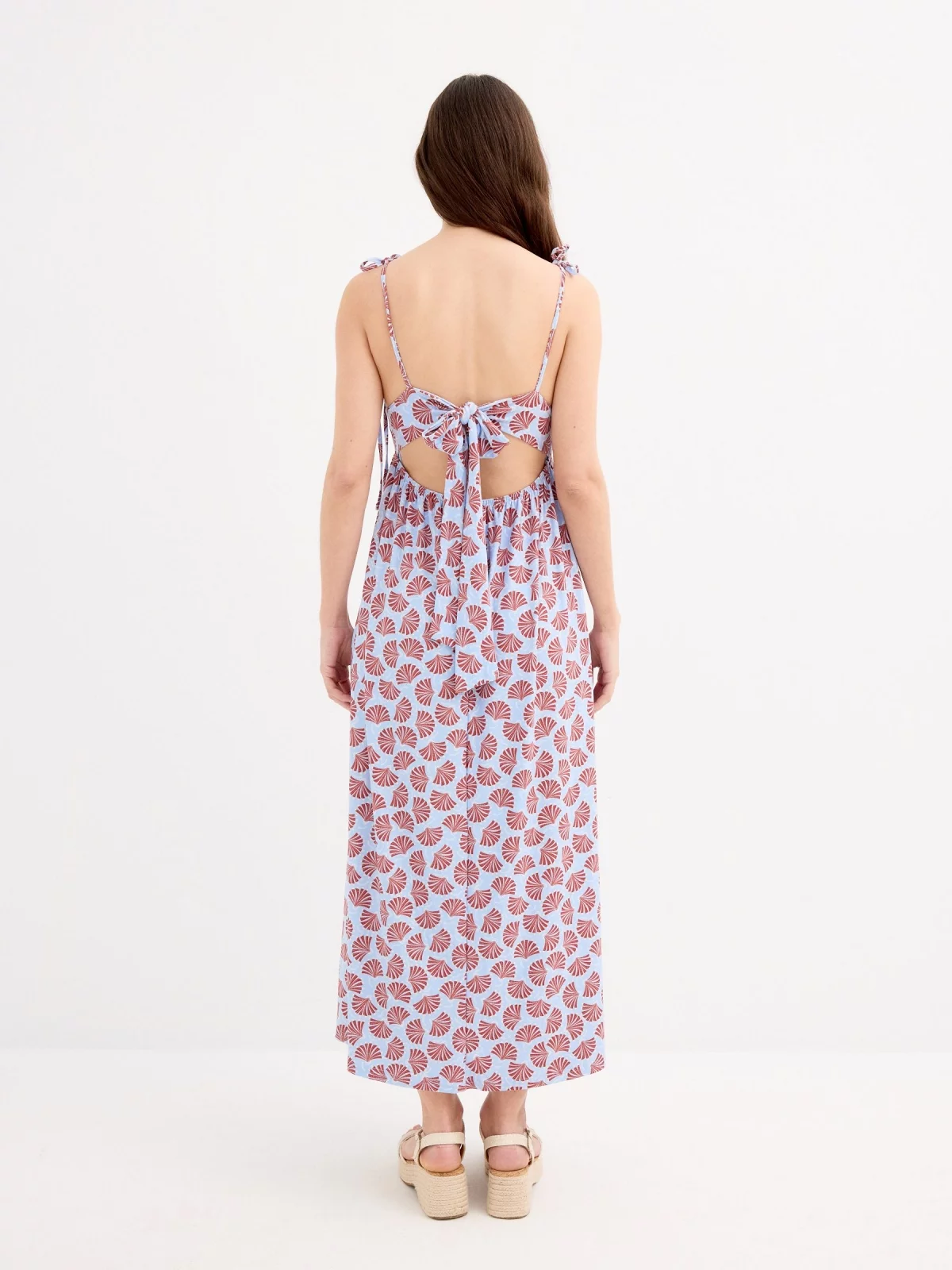 Midi dress with printed straps light blue three-quarter back view