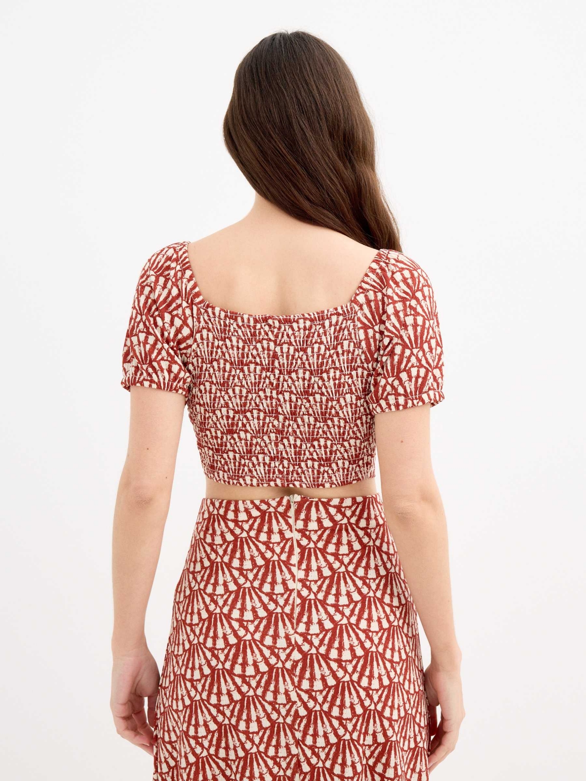 Printed tank top sand middle back view