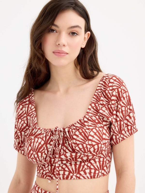 Top mesonero estampado areia vista detalhe