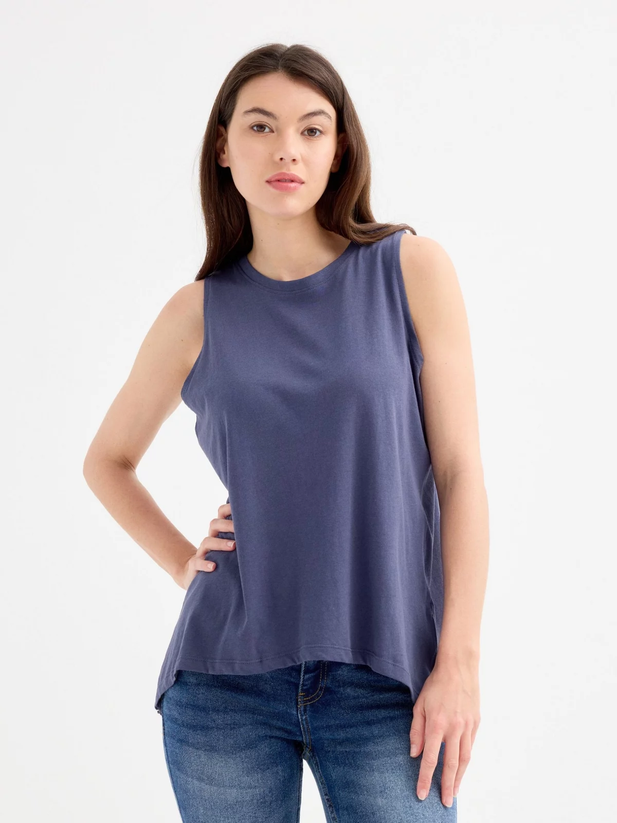 T-shirt with back opening navy middle front view