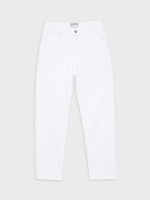 %Pto% Jeans mom fit cinco bolsillos blanco vista frontal