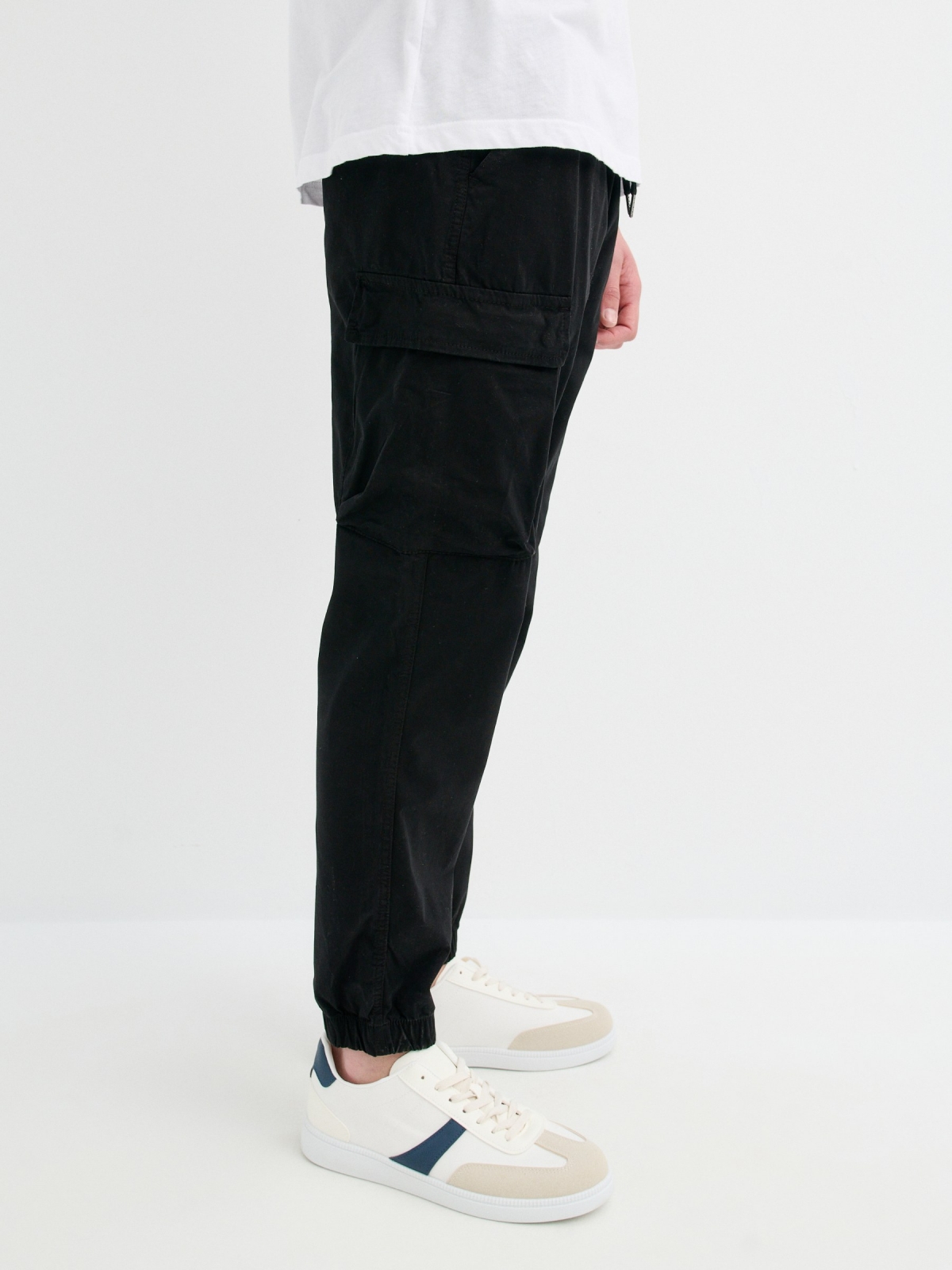 Cargo jogger pants black detail view