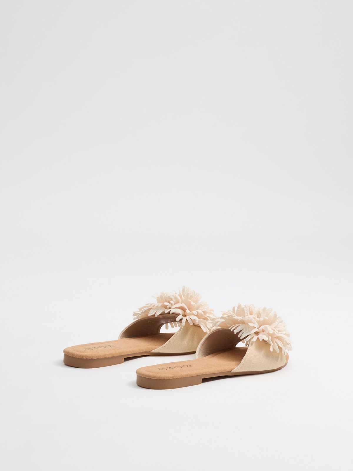 Pom-pom slide sandal off white 45º back view