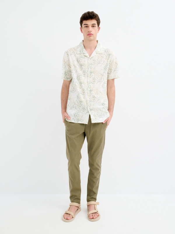 Pantalón jogger verde vista general frontal