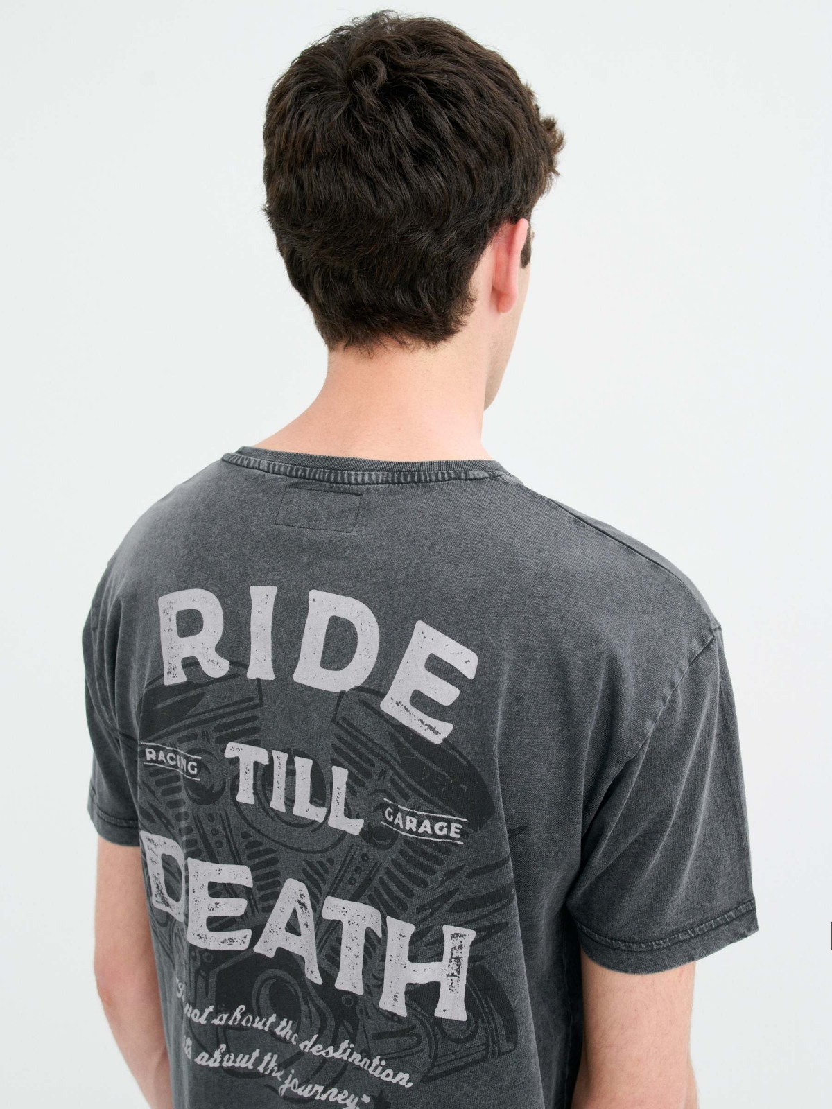 Camiseta Ride till Death negro vista detalle